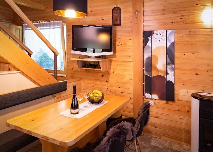 Letnik アパート *